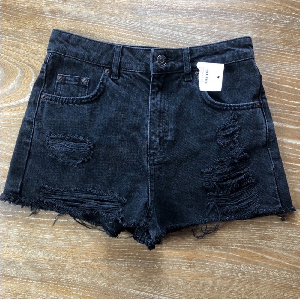 Topshop ‘Mom’ shorts